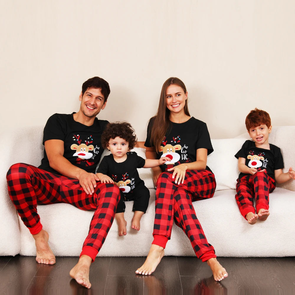 Christmas Family Matching Outfits Letter Print Pajamas Father Mother Kids Clothes Xmas Sleepwear Family Clothing Set New Year