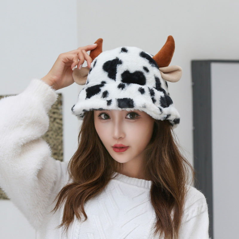Women’s Hat -  Cow Pattern Fisherman Hat With Cute Horn Winter Fashion Thickened Warm Plush Hat For Women