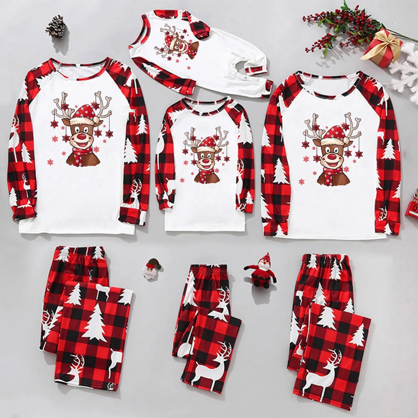 2PCS Fashion Family Look Mother Father Kids Matching Outfits Xmas Santa Tree Printed Sleepwear Christmas Gift for Family Pajamas