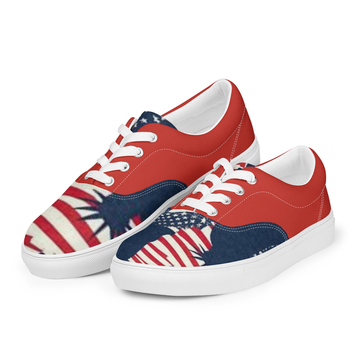 Women’s lace-up canvas shoes